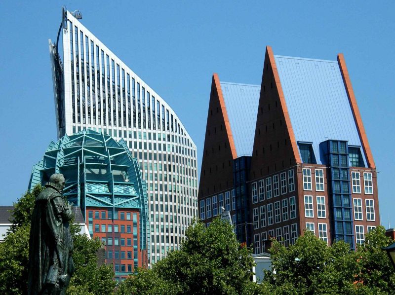 den haag the hague sunshine skyline famous buildings.jpg